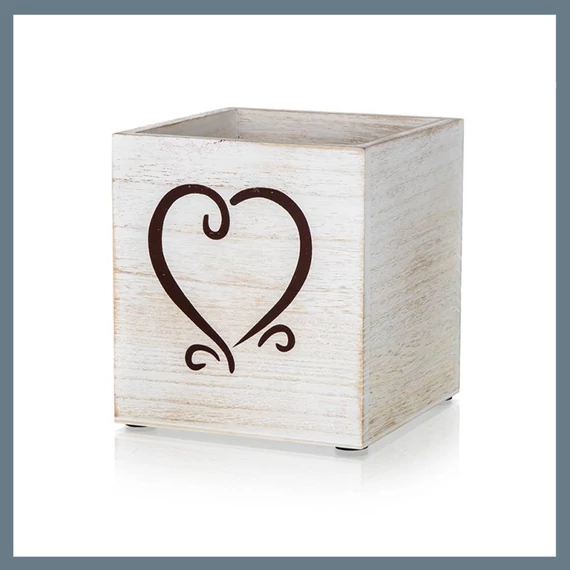 HOME DECOR dekorativní krabice s motivem srdce, 13 x 13 x 14 cm 63917665