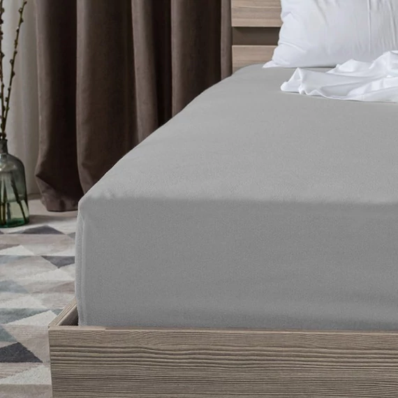 Šedá pryžová prostěradlo 160 x 200 cm